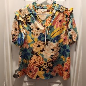 Women’s blouse size small by Entro.